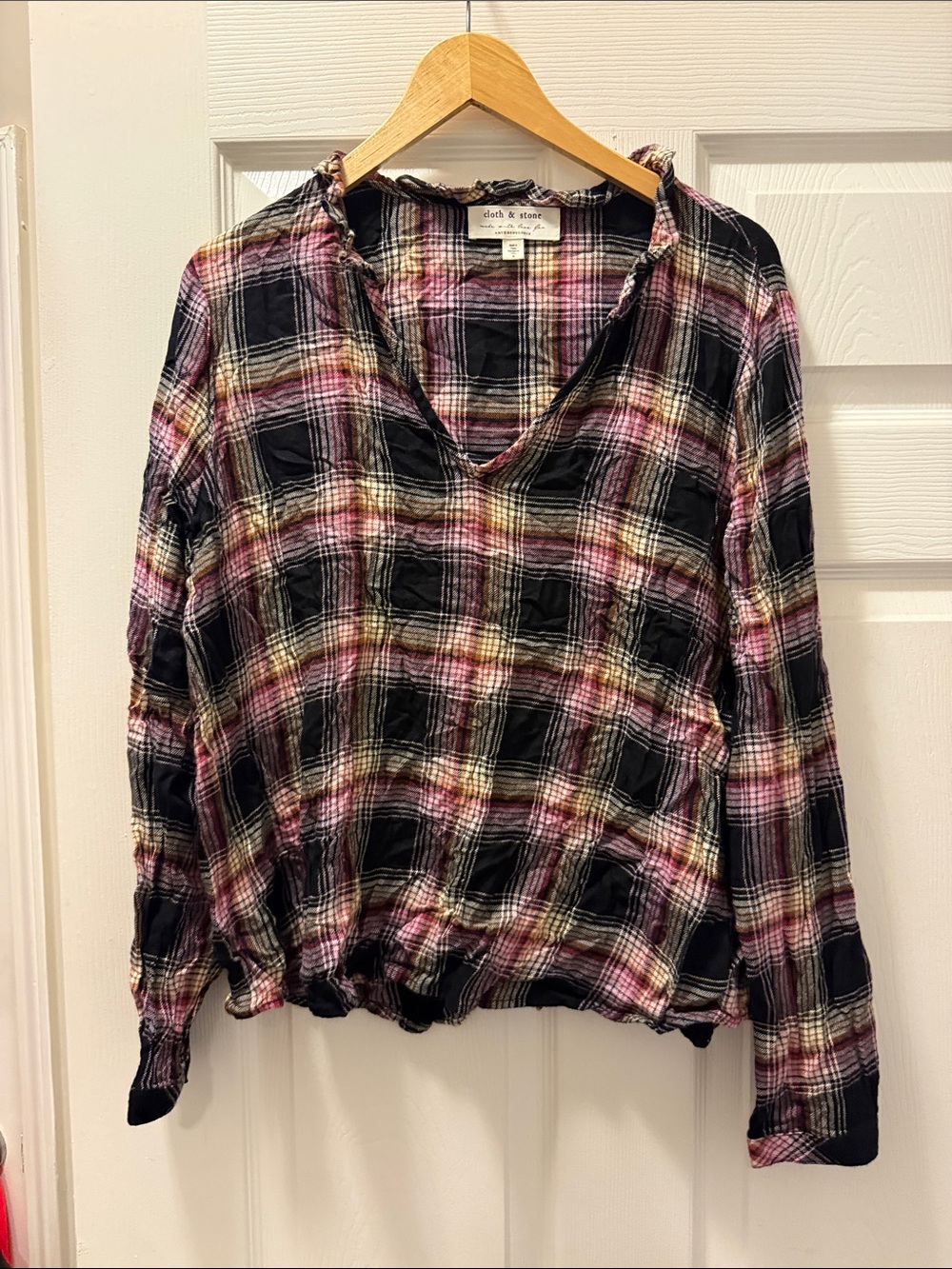 Anthropologie x Cloth & Stone Plaid Button-Down Shirt in Black, Pink & Cream